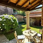 A Casa Dos Avos Es Una Casa De Piedra De 1850 Con Piscina Y En Plena Naturaleza En Galicia Vilarino (A Coruna)