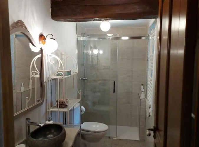 A Casa Dos Avos Es Una Casa De Piedra De 1850 Con Piscina Y En Plena Naturaleza En Galicia Holiday home *