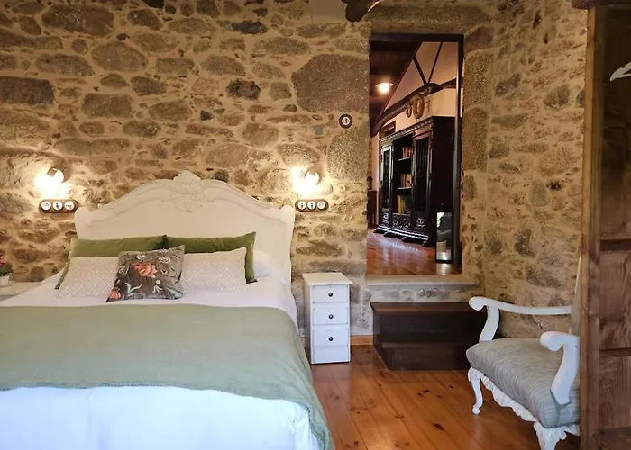 Holiday home A Casa Dos Avos Es Una Casa De Piedra De 1850 Con Piscina Y En Plena Naturaleza En Galicia